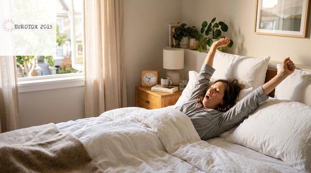 Persona recuperando la rutina de sueño después de vacaciones